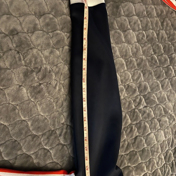 This is a 3 piece adidas track set red,navy and white in a size M - Picture 13 of 15